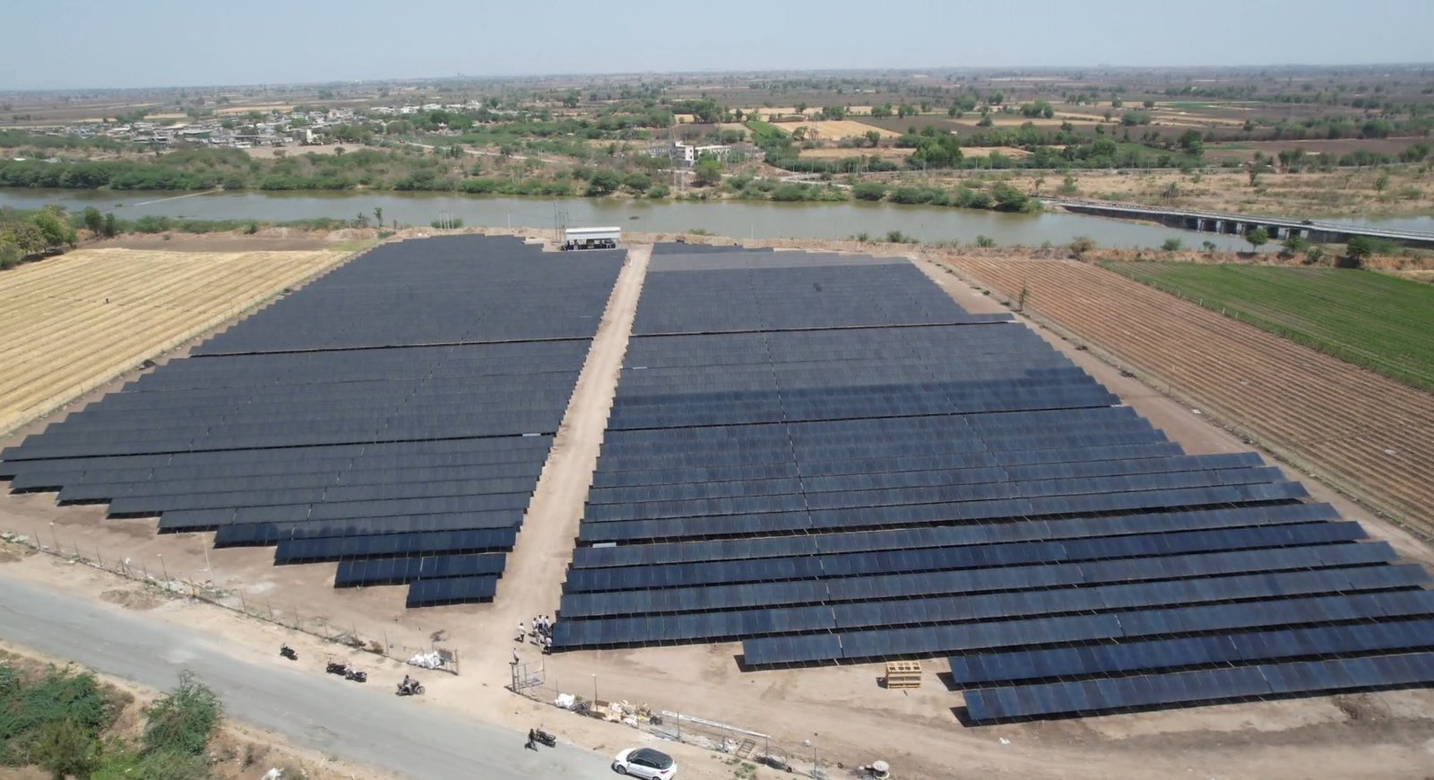 2.20 MW ground-mounted solar installation at Ankolali, Bhavnagar district, Gujarat